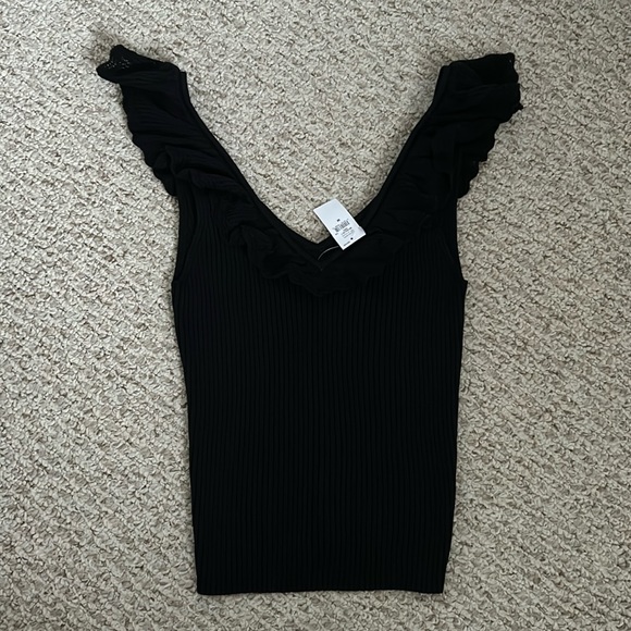 Gap ruffle sweater tank top NWT - Picture 1 of 6